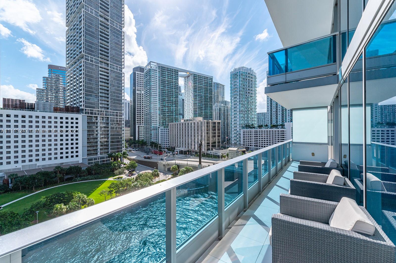 image Epic Residences5