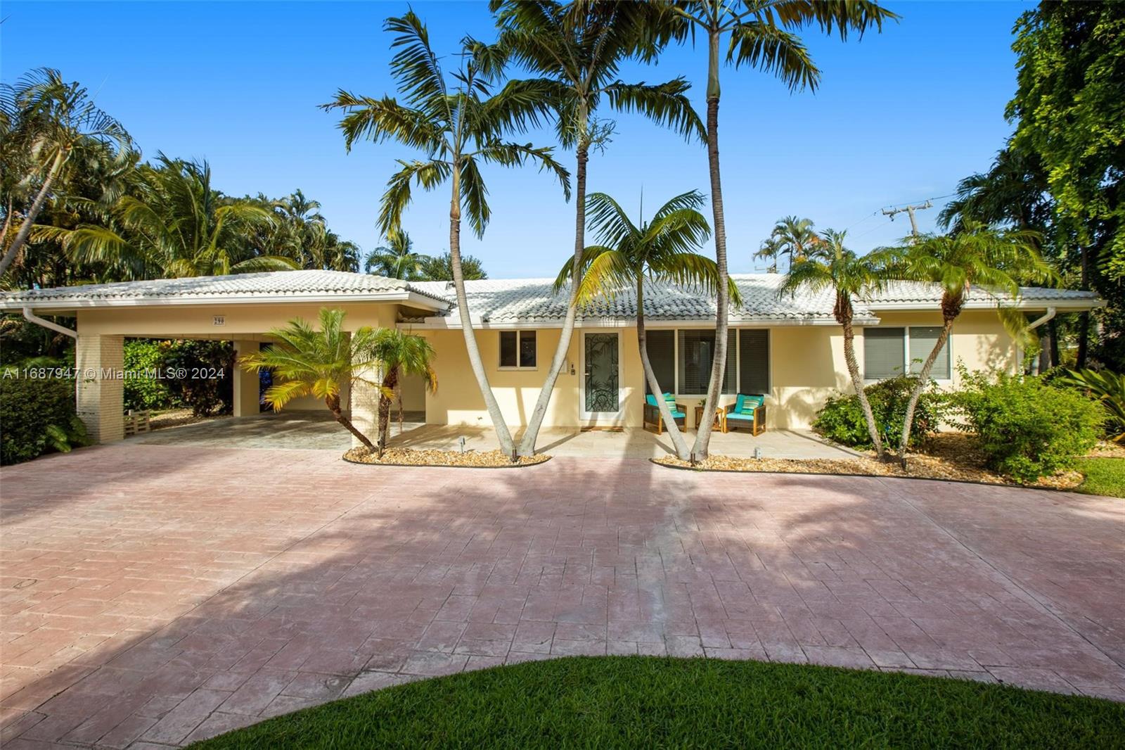 290 Tropic Dr Lauderdale By The Sea, FL 33308