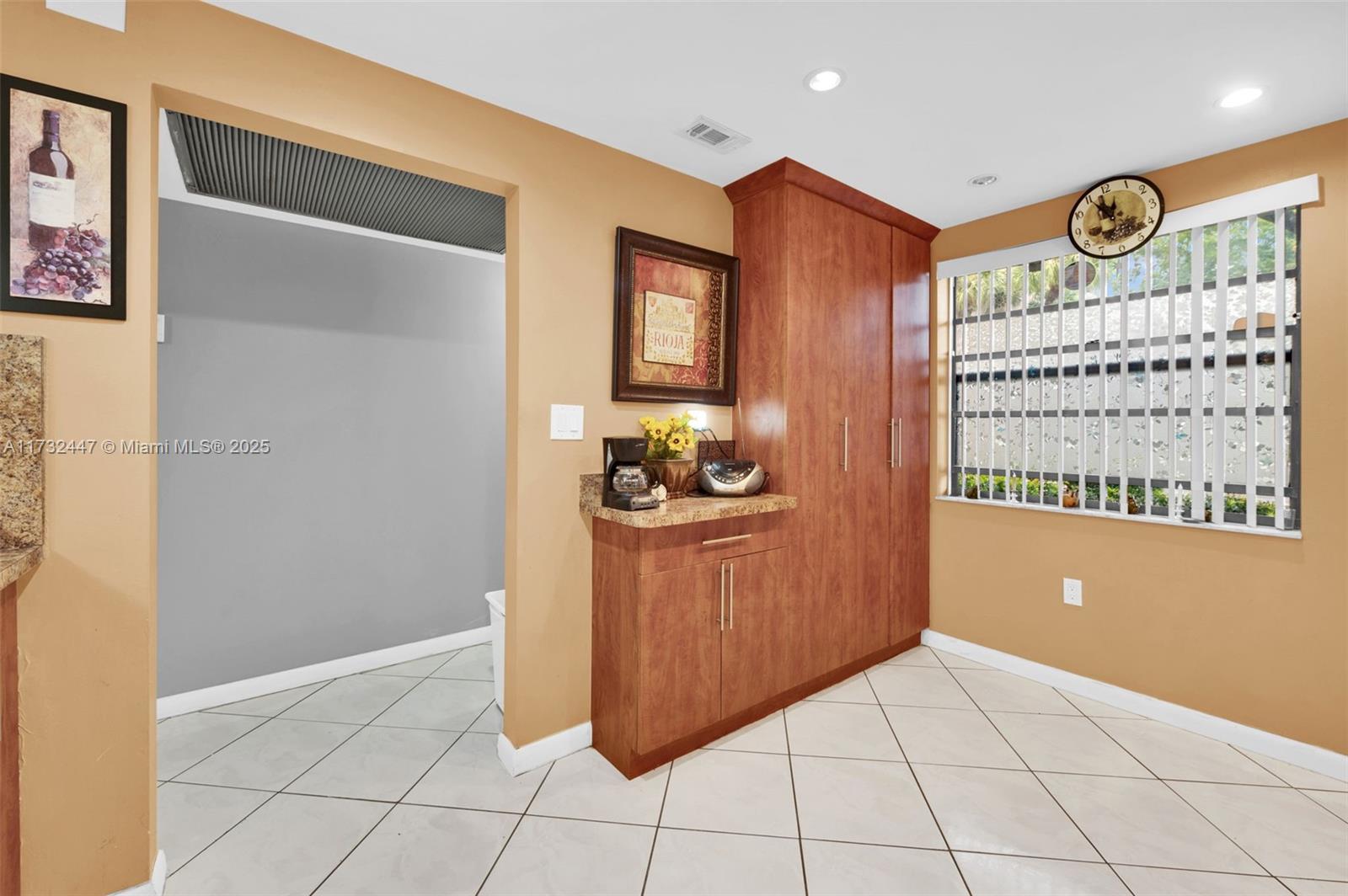 1100 Colony Pt Cir #119,Pembroke Pines, FL 33026