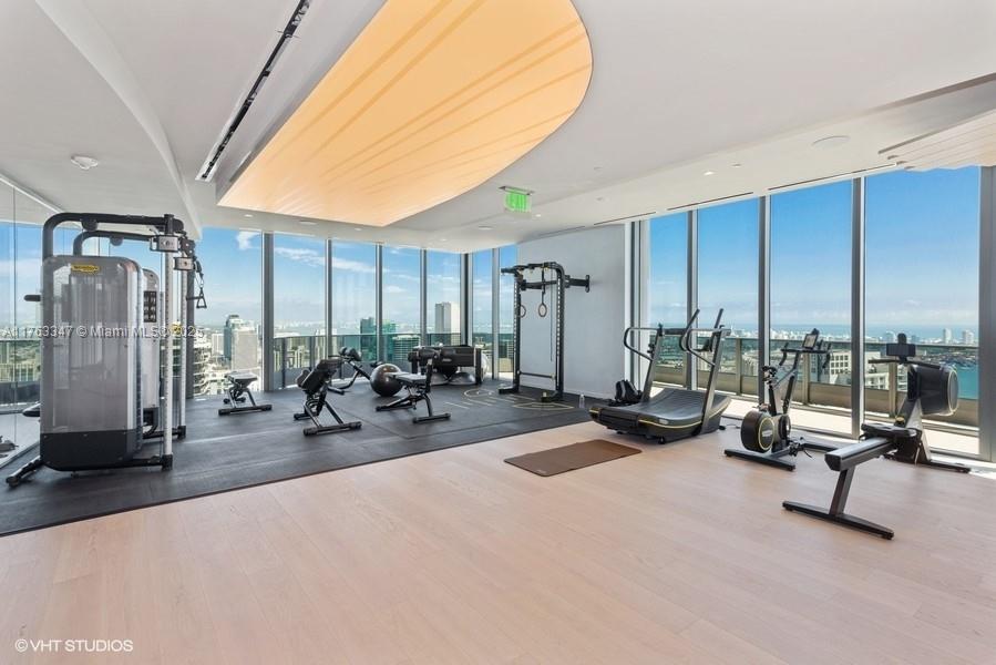 image Brickell Flatiron18