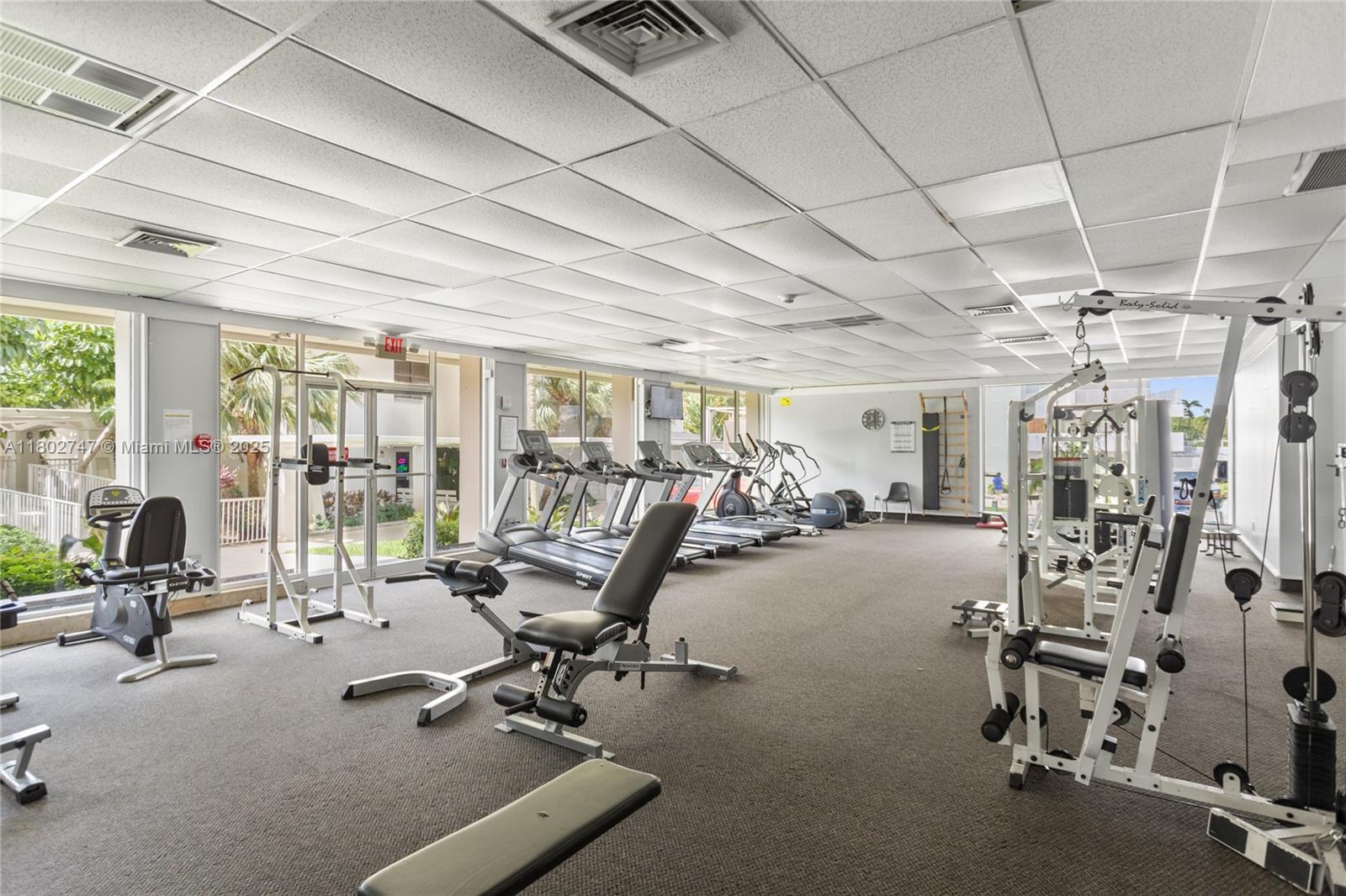 image ARLEN HOUSE CONDO27