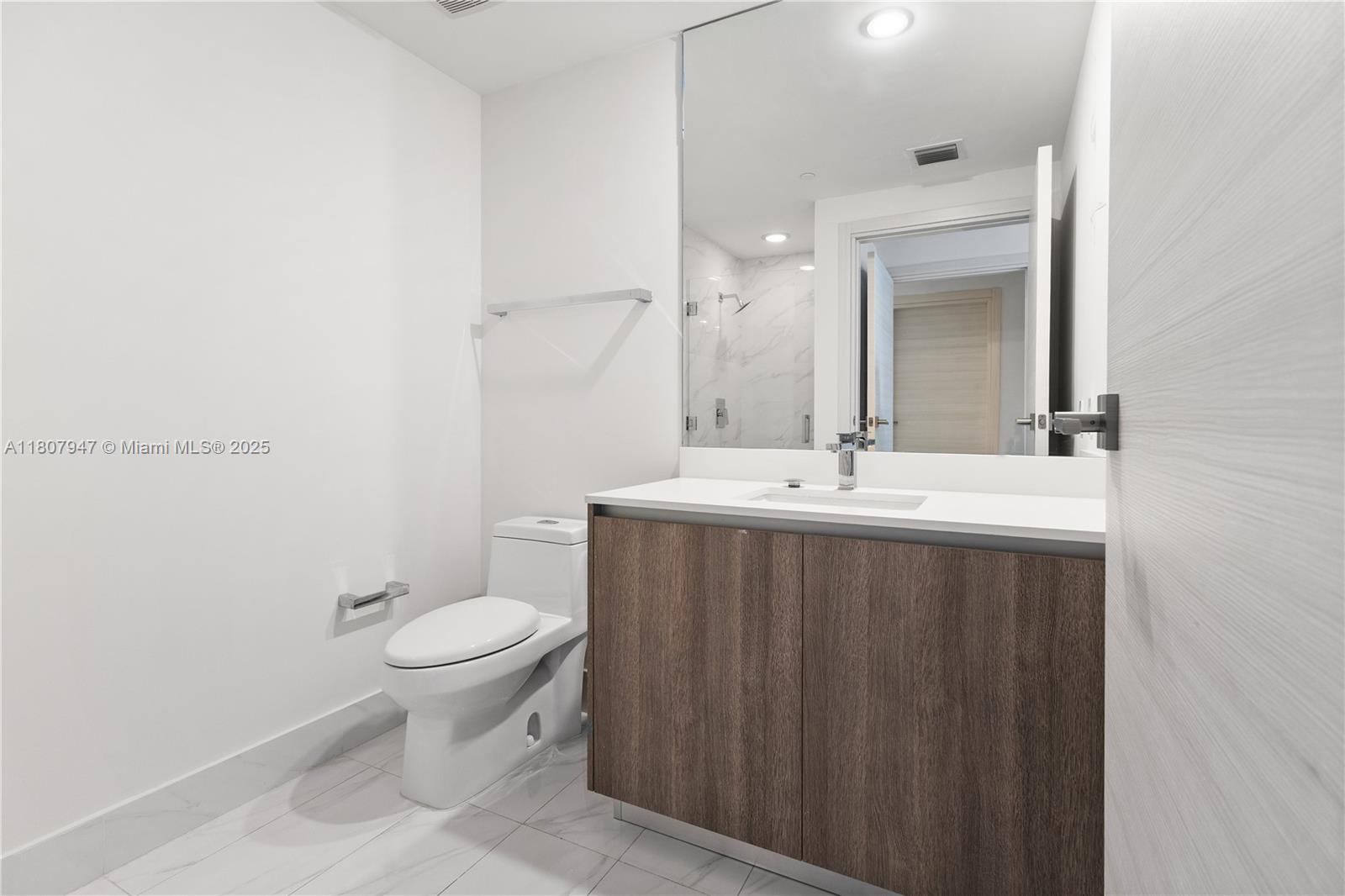 image Sls Lux Brickell Condo33