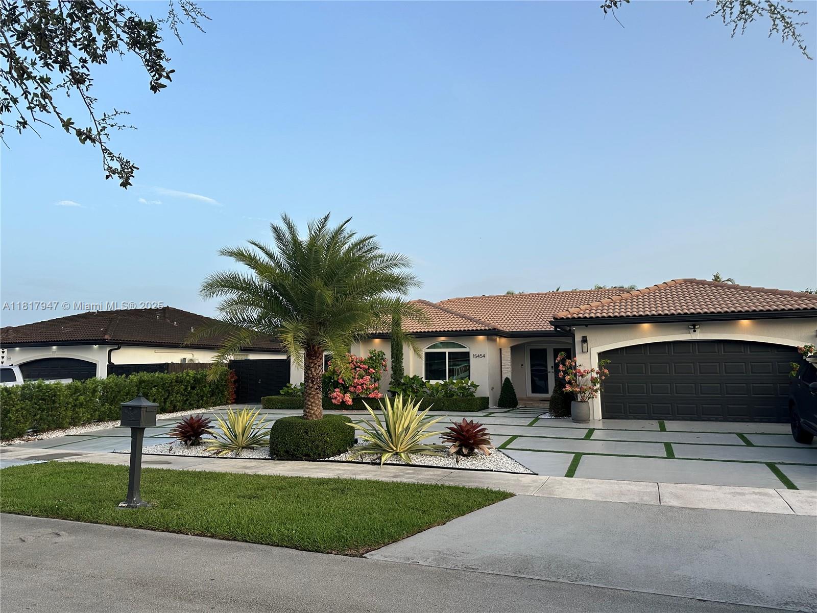 15454 SW 170th Ter,Miami, FL 33187