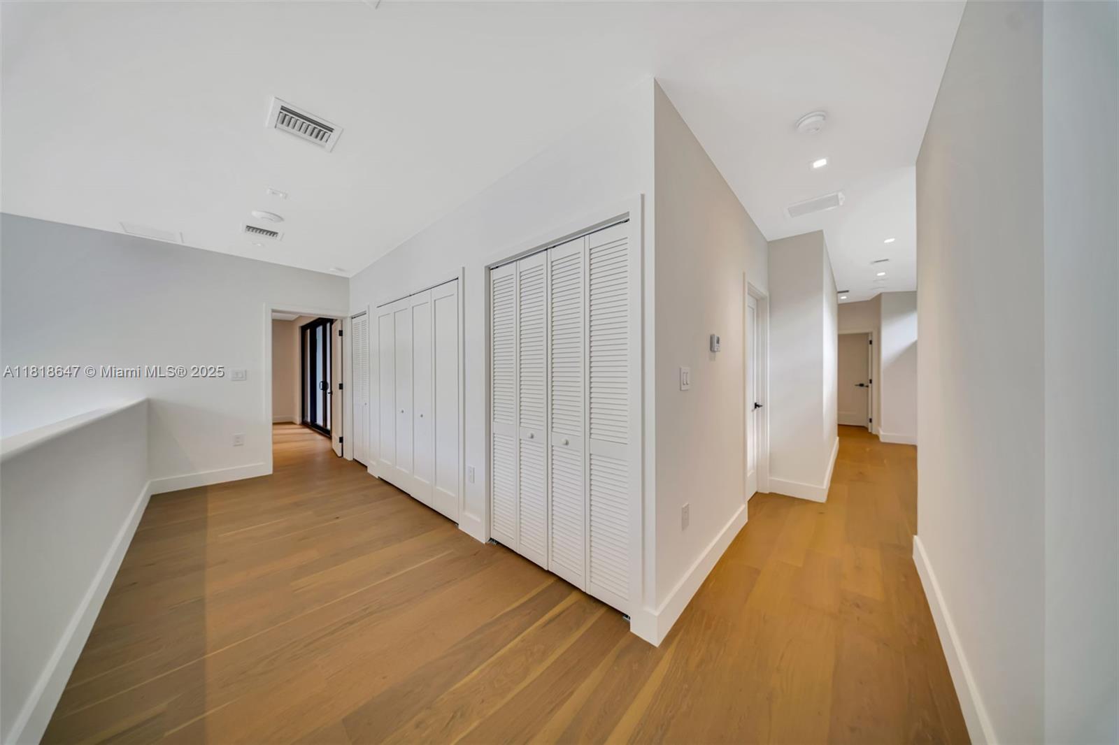 1513 SW 11th Ter Miami, FL 33135