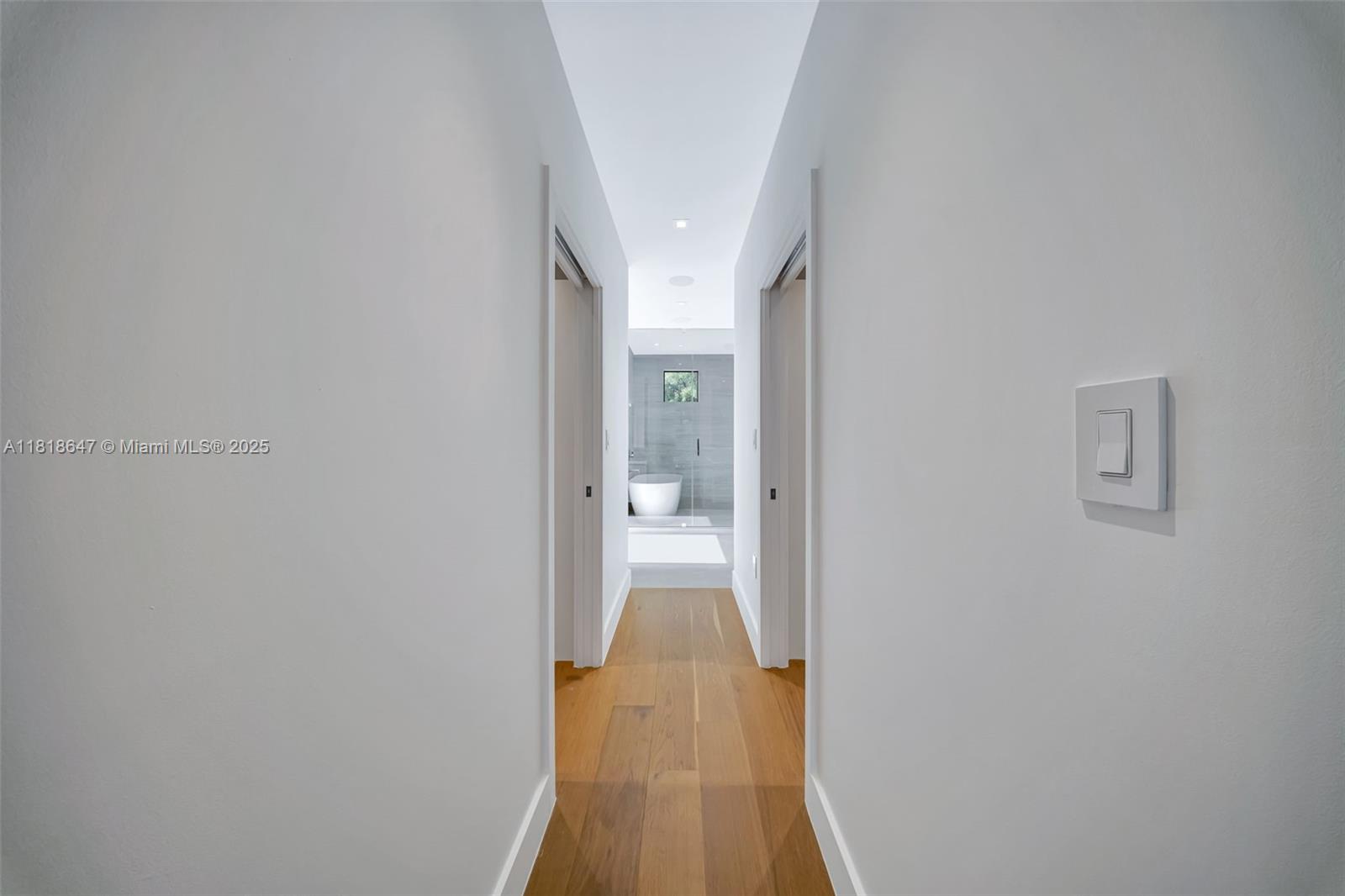 1513 SW 11th Ter Miami, FL 33135