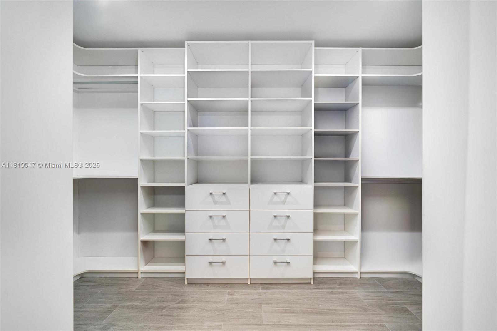 7755 Noremac Ave Miami Beach, FL 33141