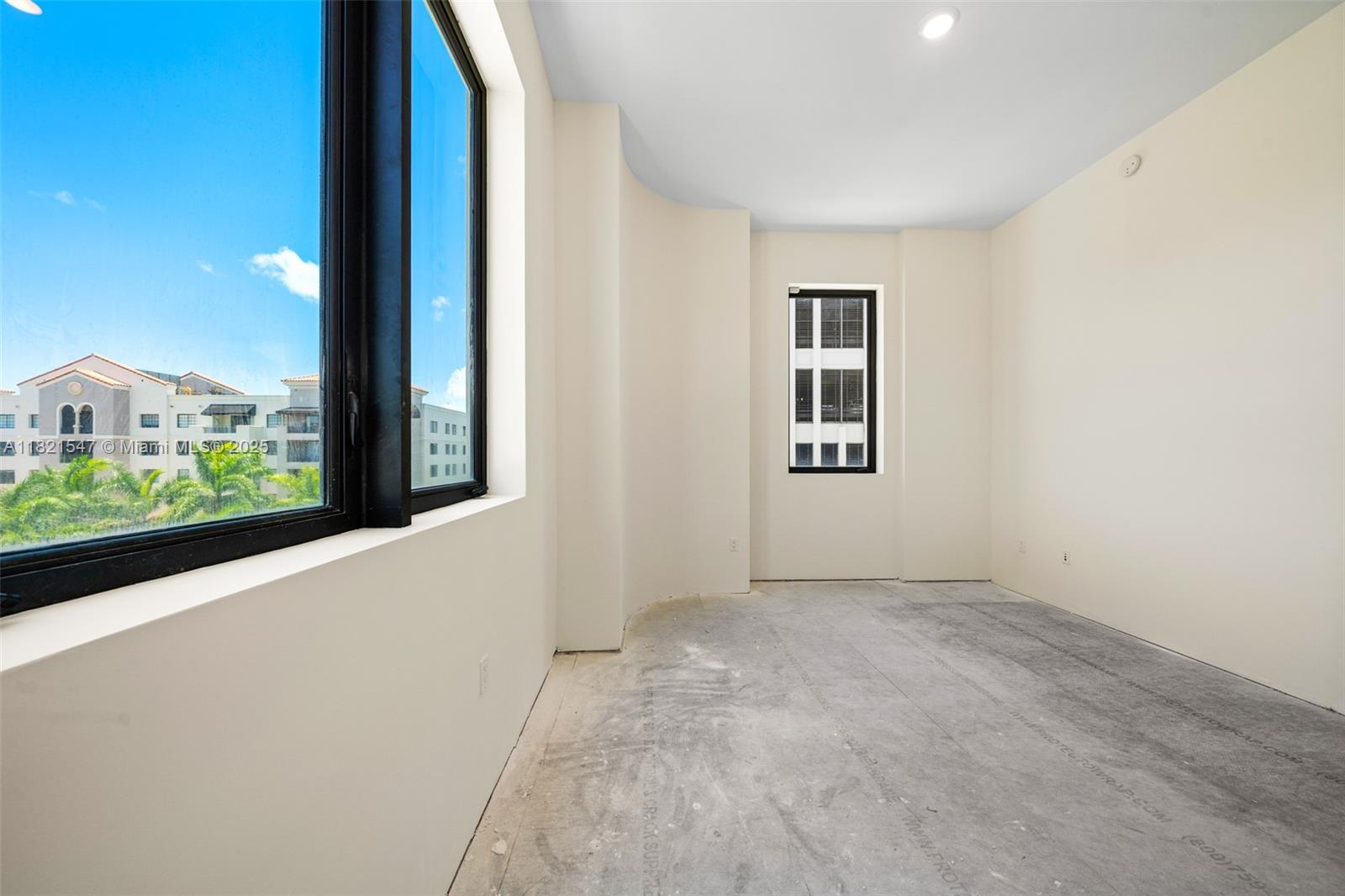 275 Giralda Ave #6A-B Coral Gables, FL 33134