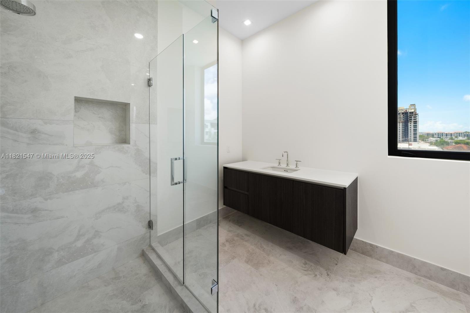 275 Giralda Ave #6A-B Coral Gables, FL 33134