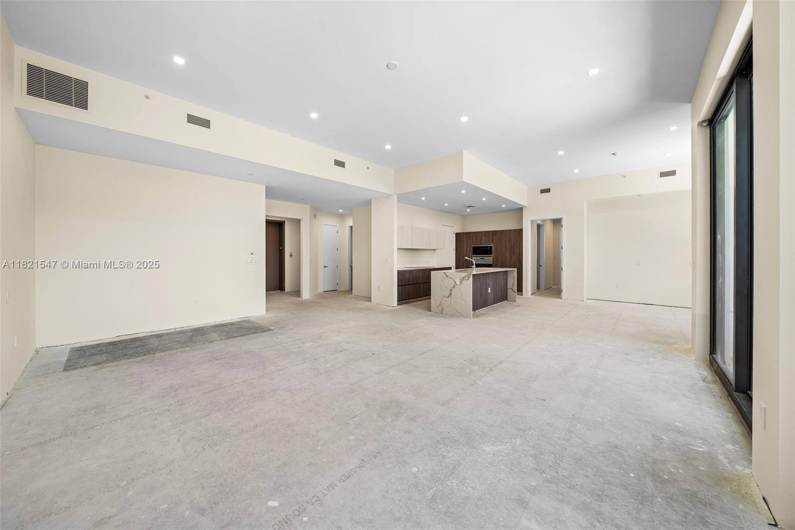 275 Giralda Ave #6A-B Coral Gables, FL 33134