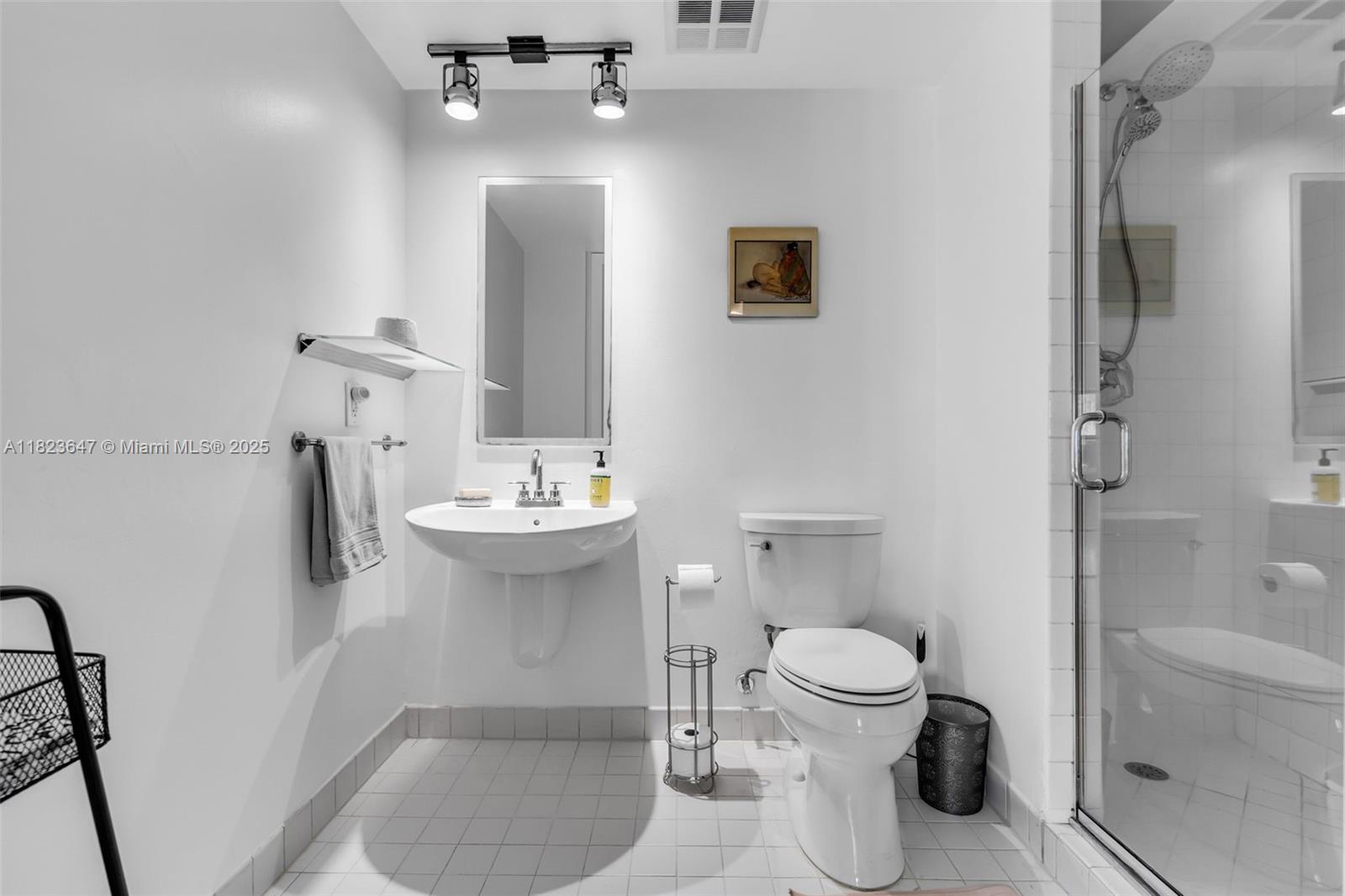 image Neo Condo25