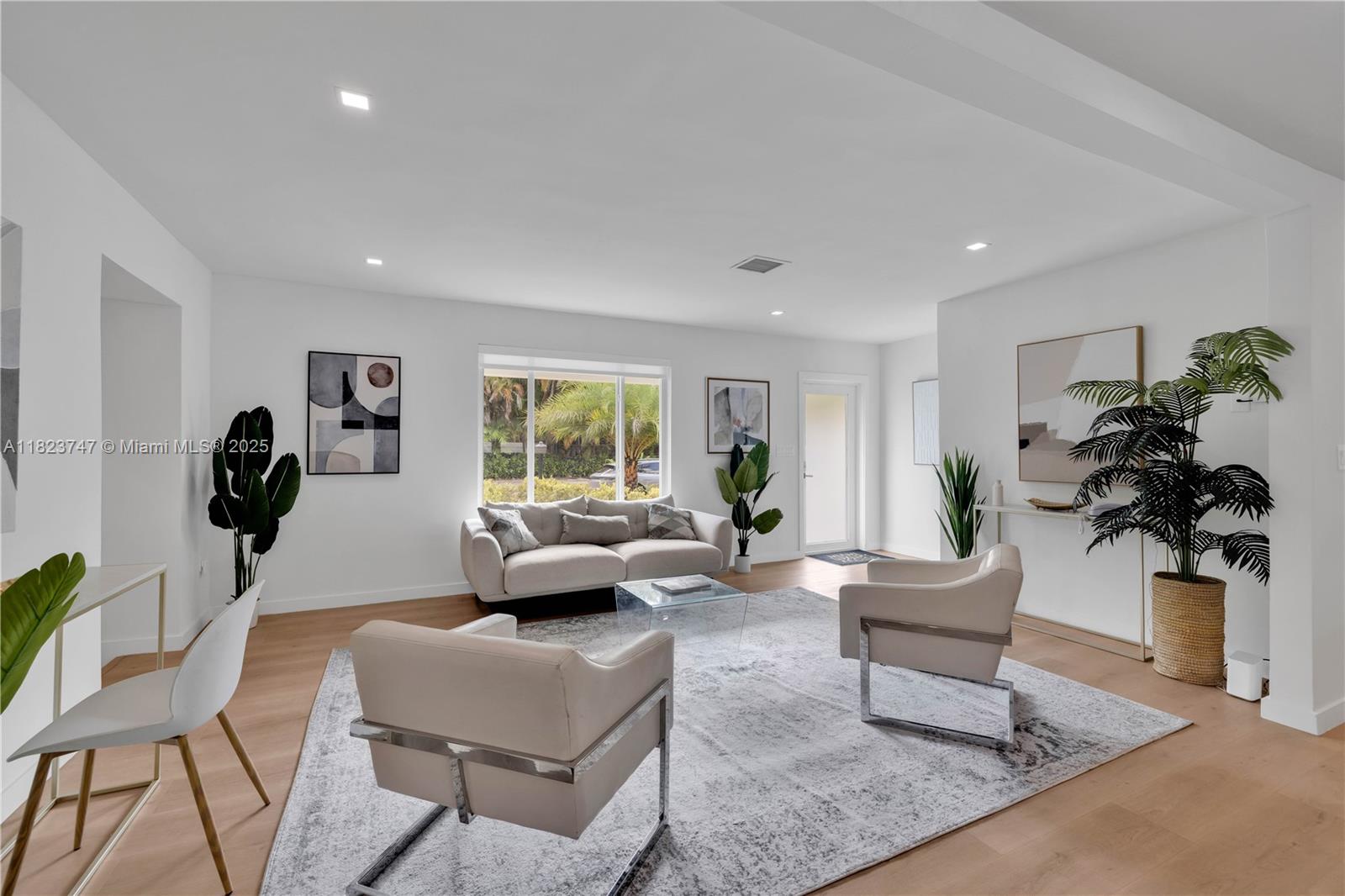 11530 NE 7th Ave Biscayne Park, FL 33161