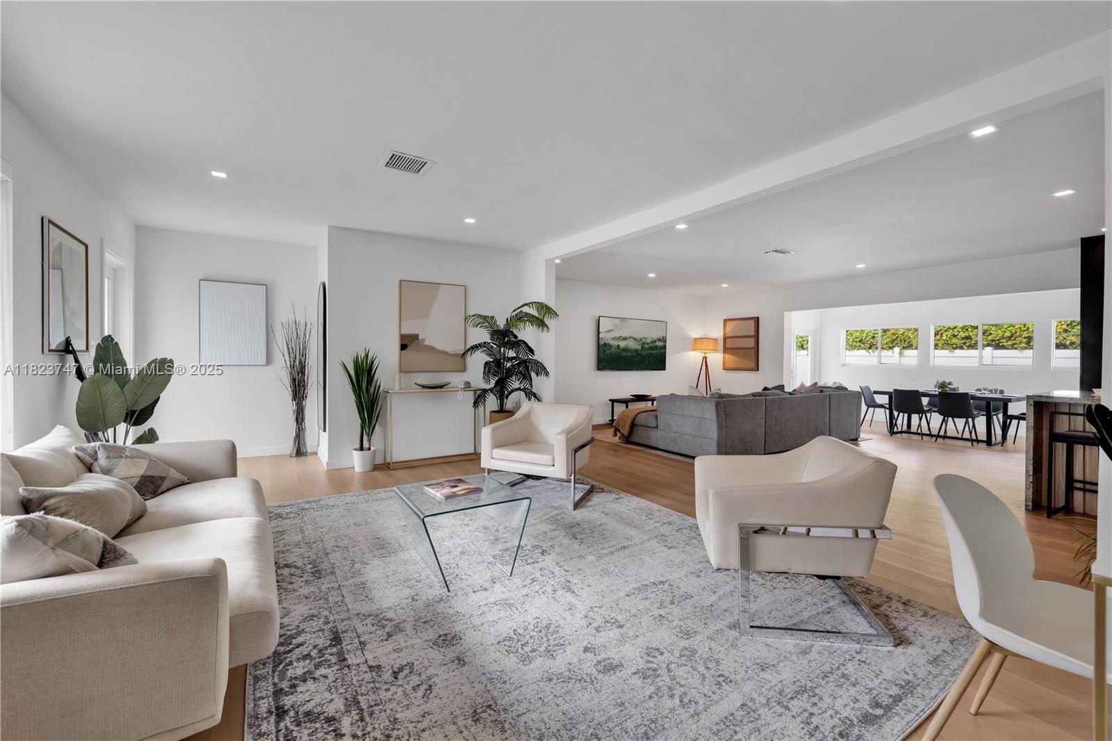 11530 NE 7th Ave Biscayne Park, FL 33161