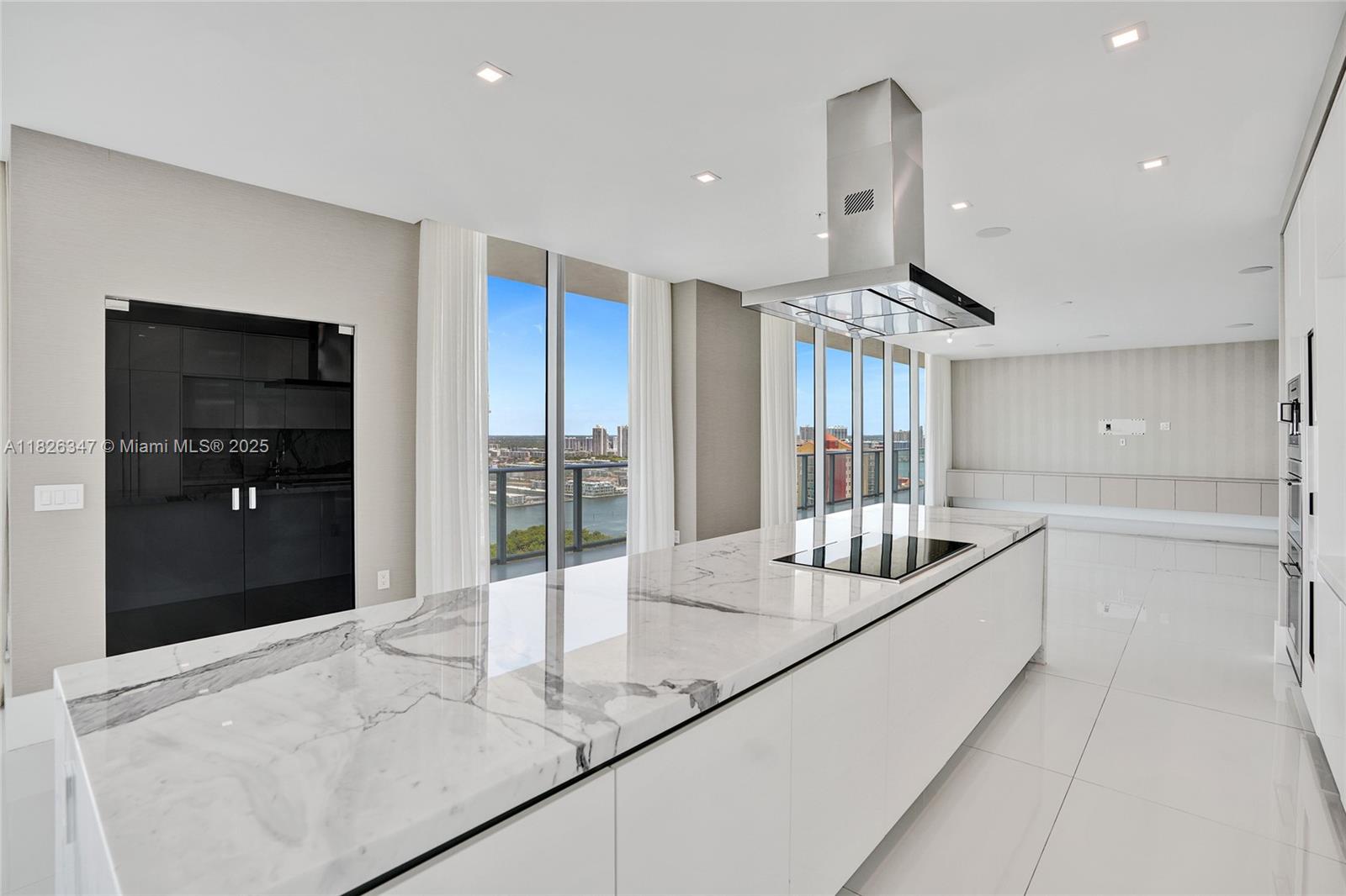 300 Sunny Isles Blvd #4-TS-04 Sunny Isles Beach, FL 33160