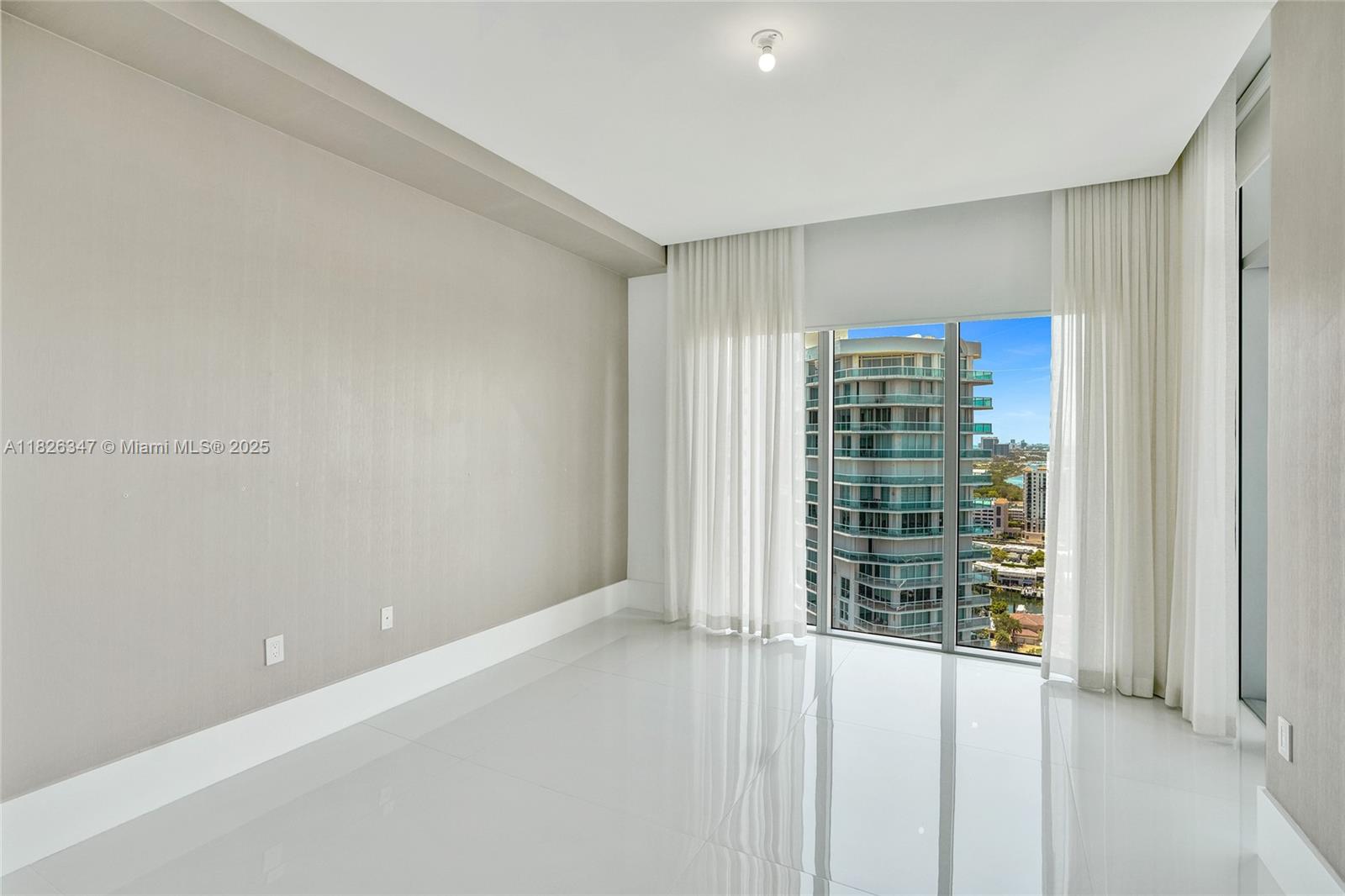300 Sunny Isles Blvd #4-TS-04 Sunny Isles Beach, FL 33160