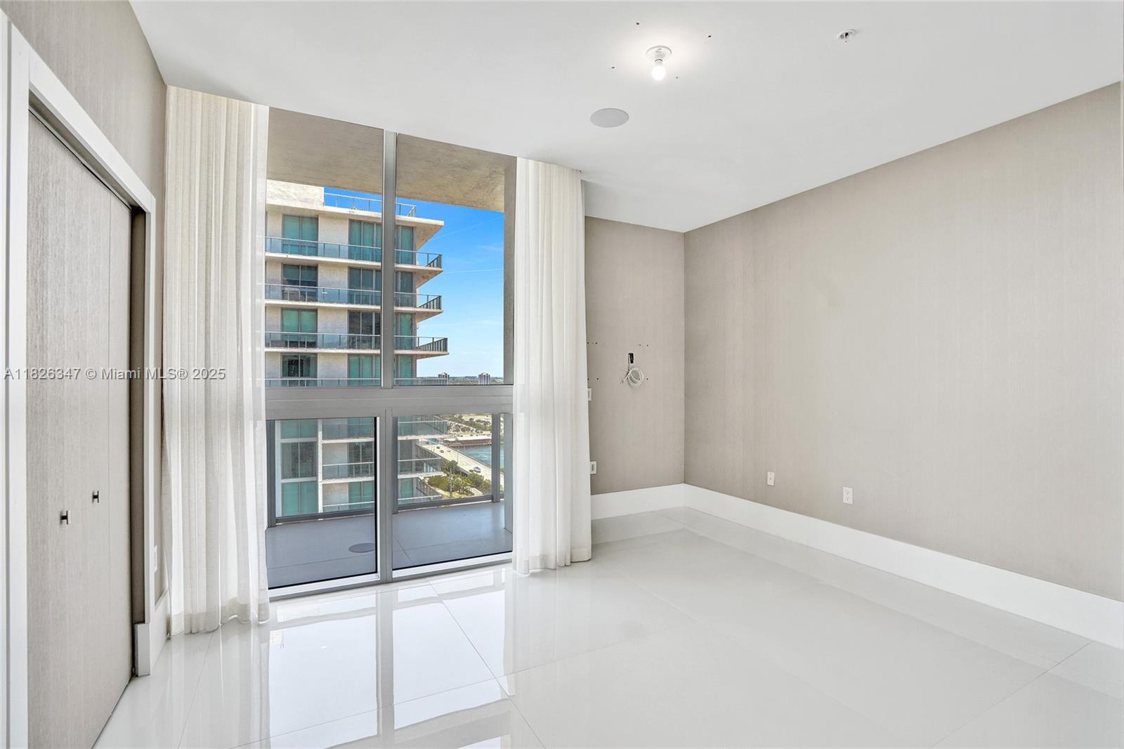 300 Sunny Isles Blvd #4-TS-04 Sunny Isles Beach, FL 33160