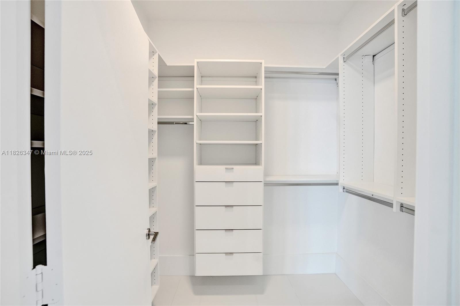 300 Sunny Isles Blvd #4-TS-04 Sunny Isles Beach, FL 33160