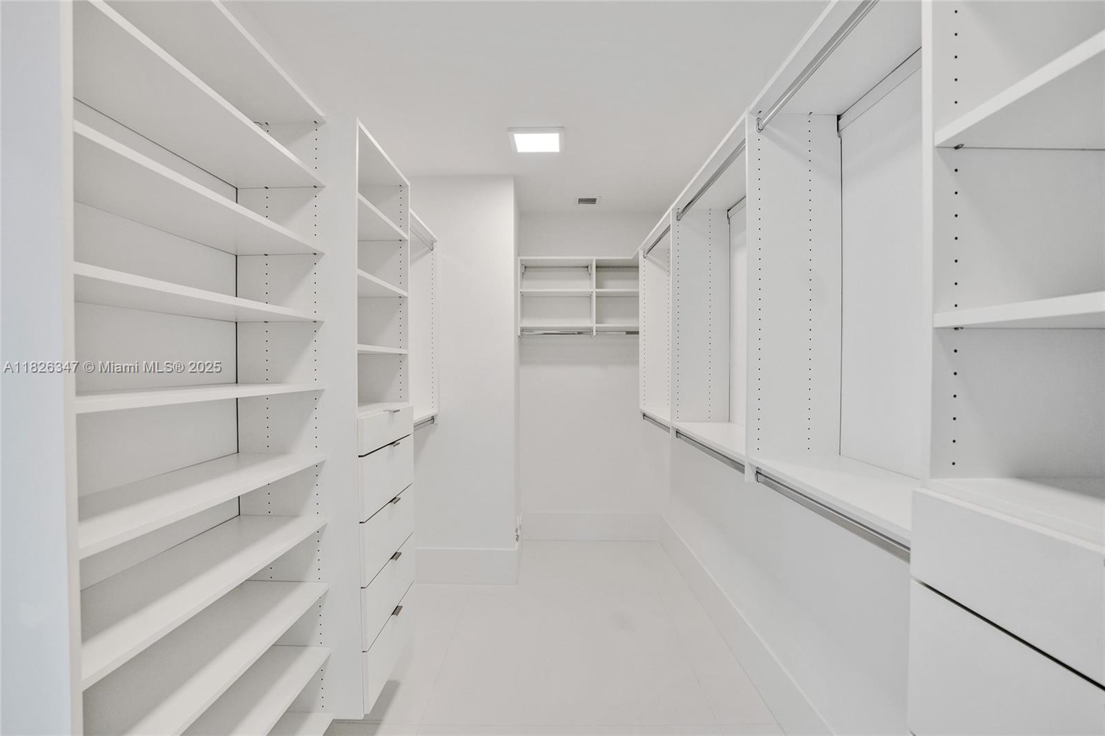 300 Sunny Isles Blvd #4-TS-04 Sunny Isles Beach, FL 33160