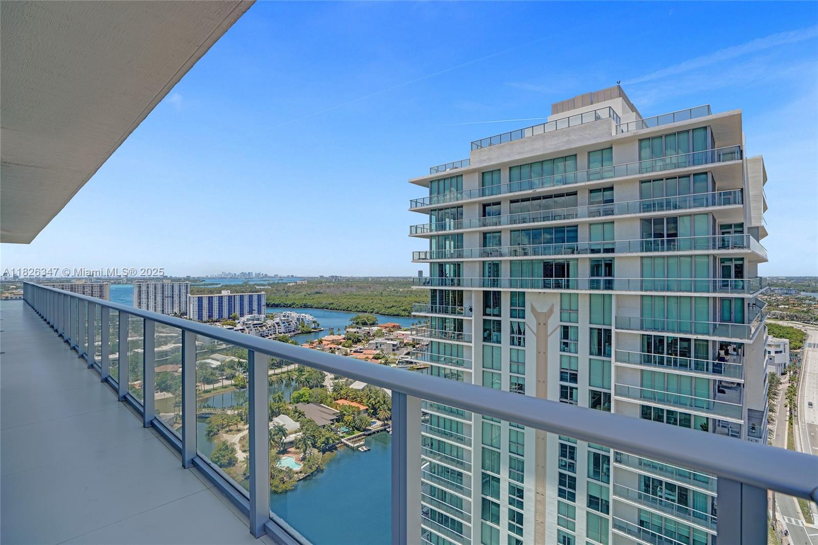 300 Sunny Isles Blvd #4-TS-04 Sunny Isles Beach, FL 33160