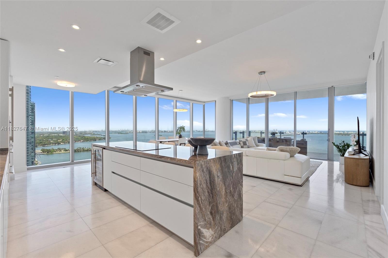 700 NE 26th Ter #3101,Miami, FL 33137