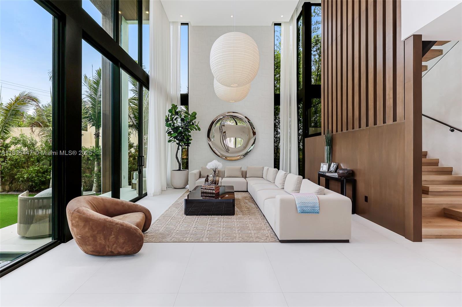 2355 Meridian Ave Miami Beach, FL 33140 2355 Meridian Ave Miami Beach, FL 33140