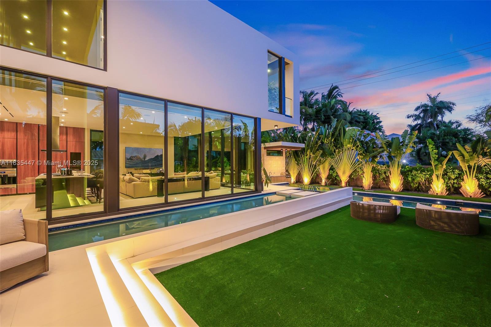 2355 Meridian Ave Miami Beach, FL 33140 2355 Meridian Ave Miami Beach, FL 33140
