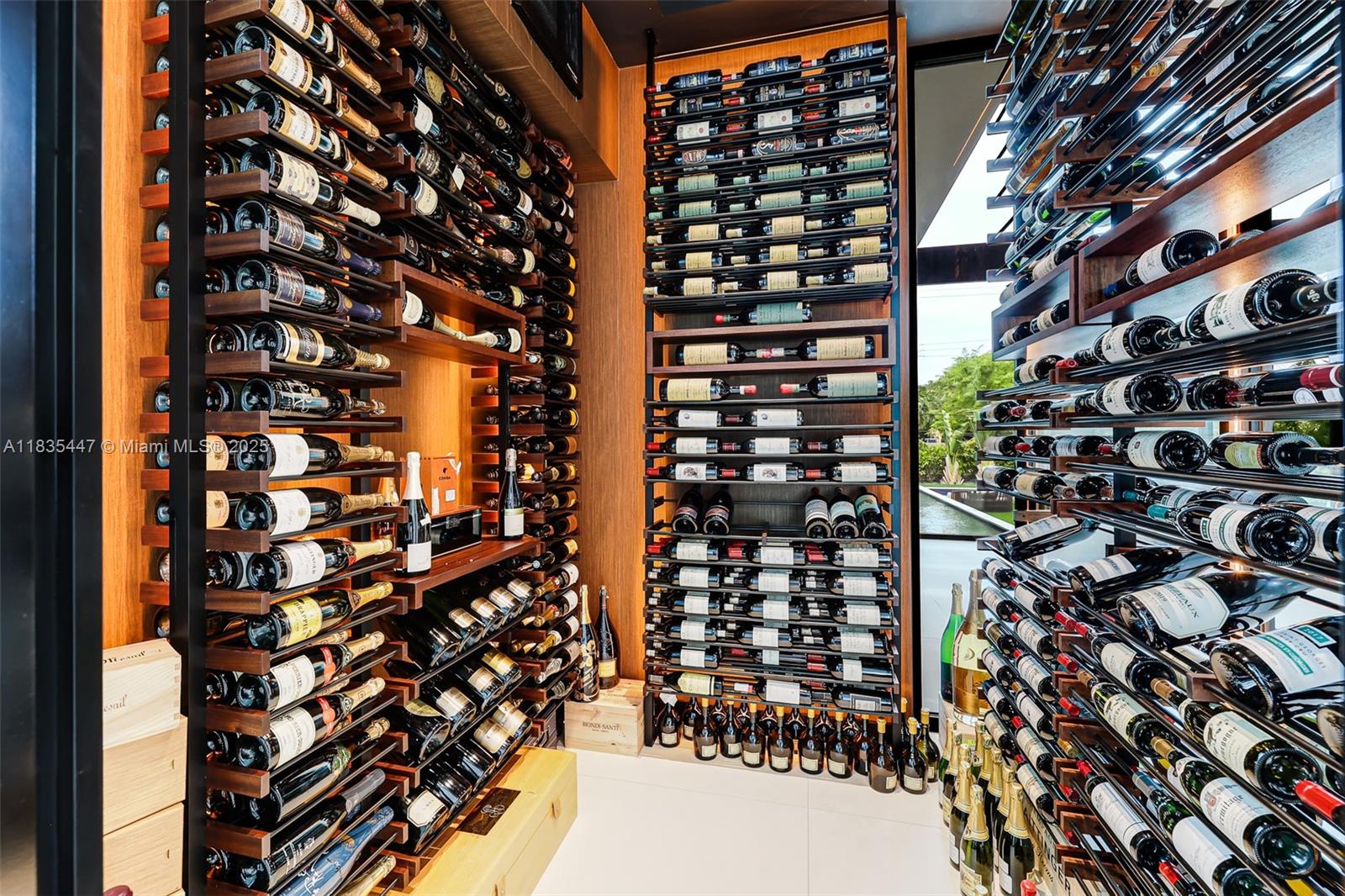 2355 Meridian Ave Miami Beach, FL 33140 2355 Meridian Ave Miami Beach, FL 33140