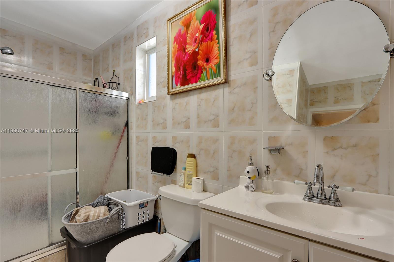 2220 SW 12th St Miami, FL 33135