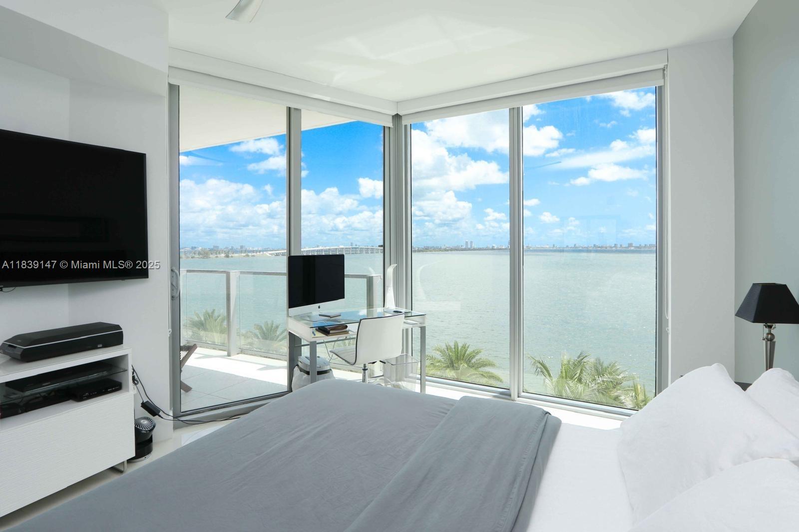 image Biscayne Beach Condo24