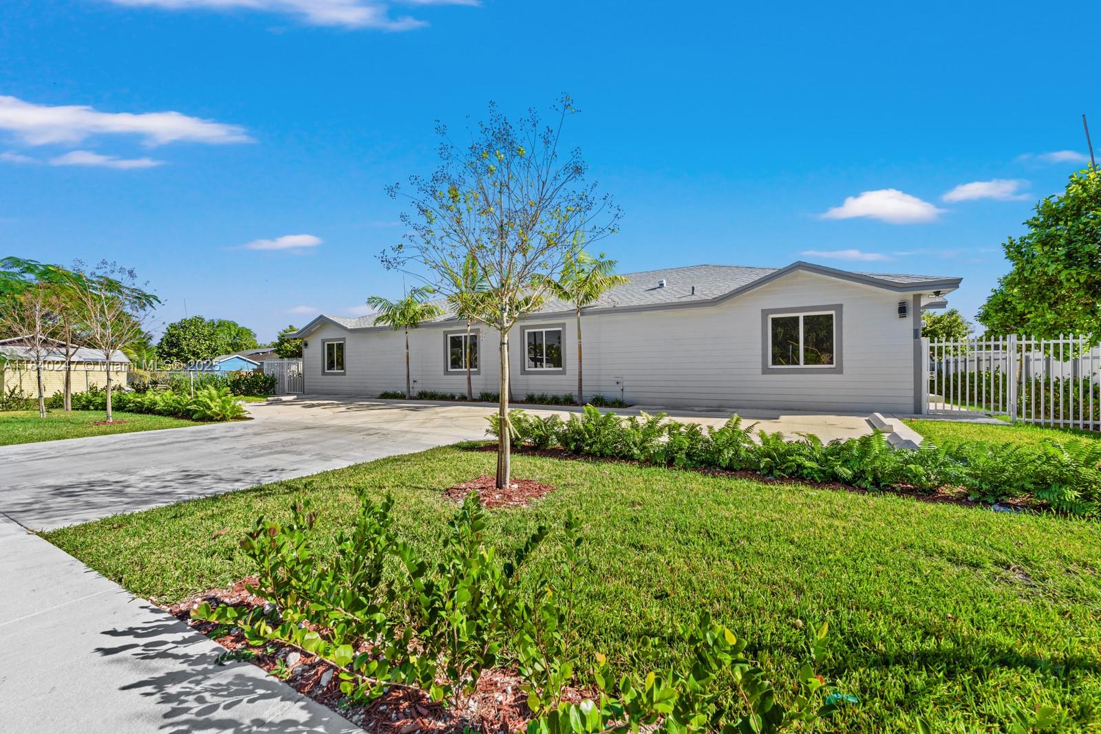 231 NW 3rd Ave