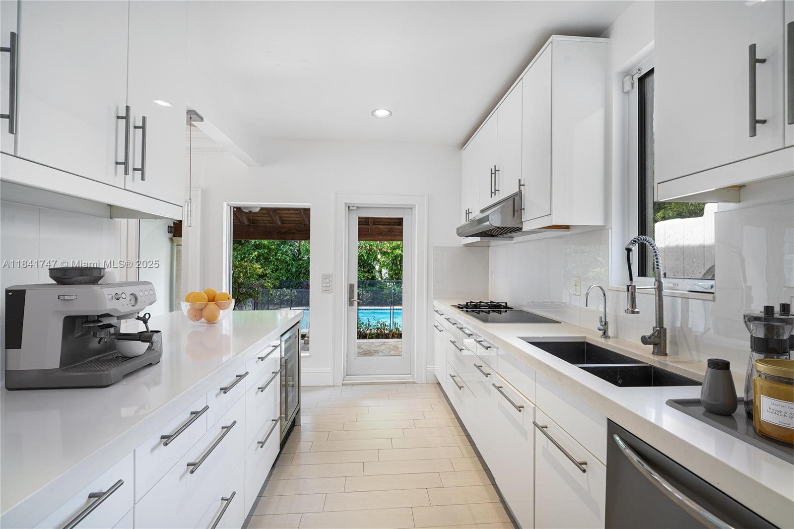 671 NE 57th St Miami, FL 33137 671 NE 57th St Miami, FL 33137