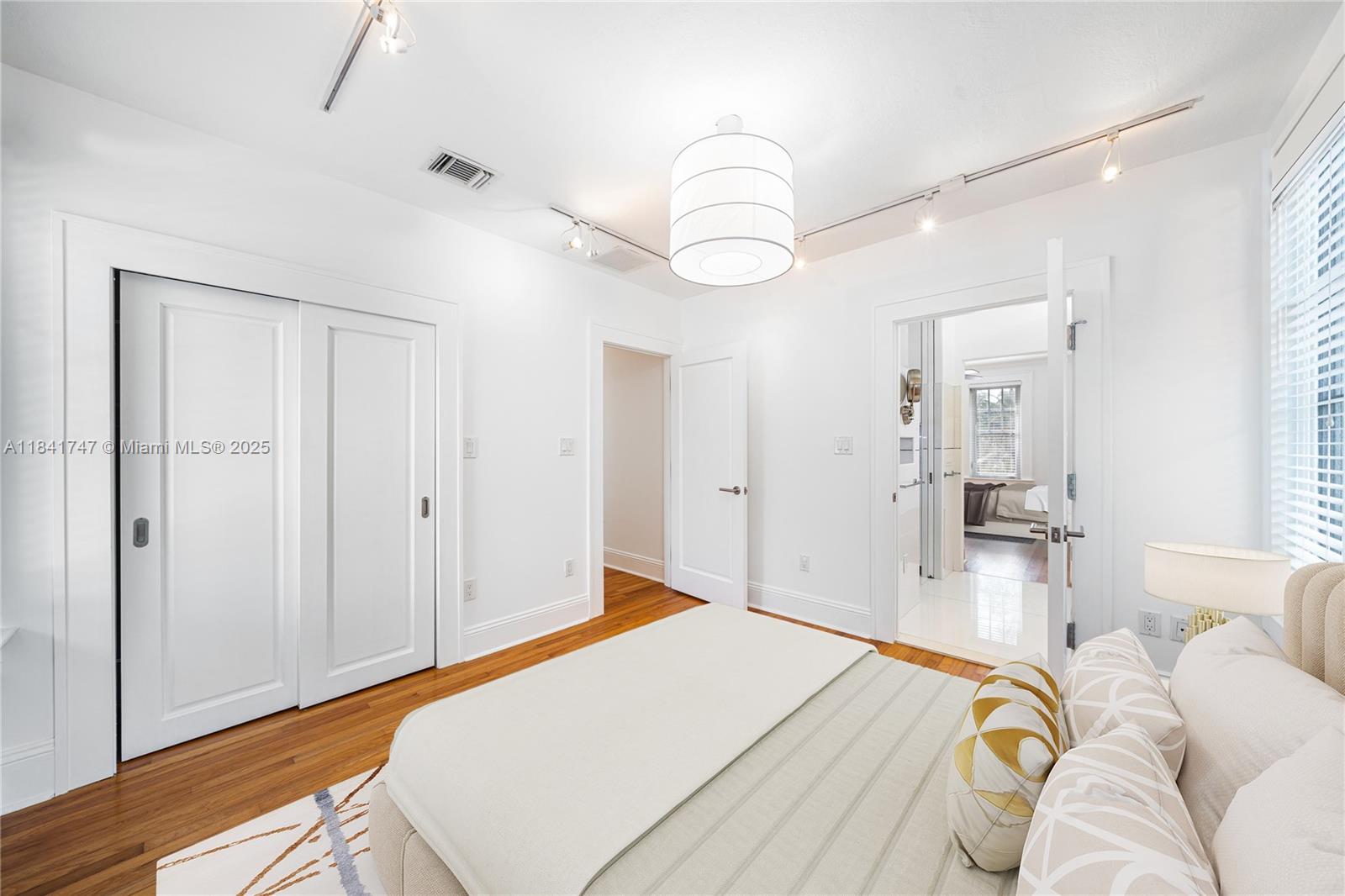 671 NE 57th St Miami, FL 33137 671 NE 57th St Miami, FL 33137