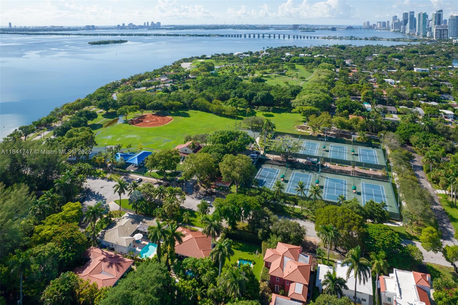 671 NE 57th St Miami, FL 33137 671 NE 57th St Miami, FL 33137