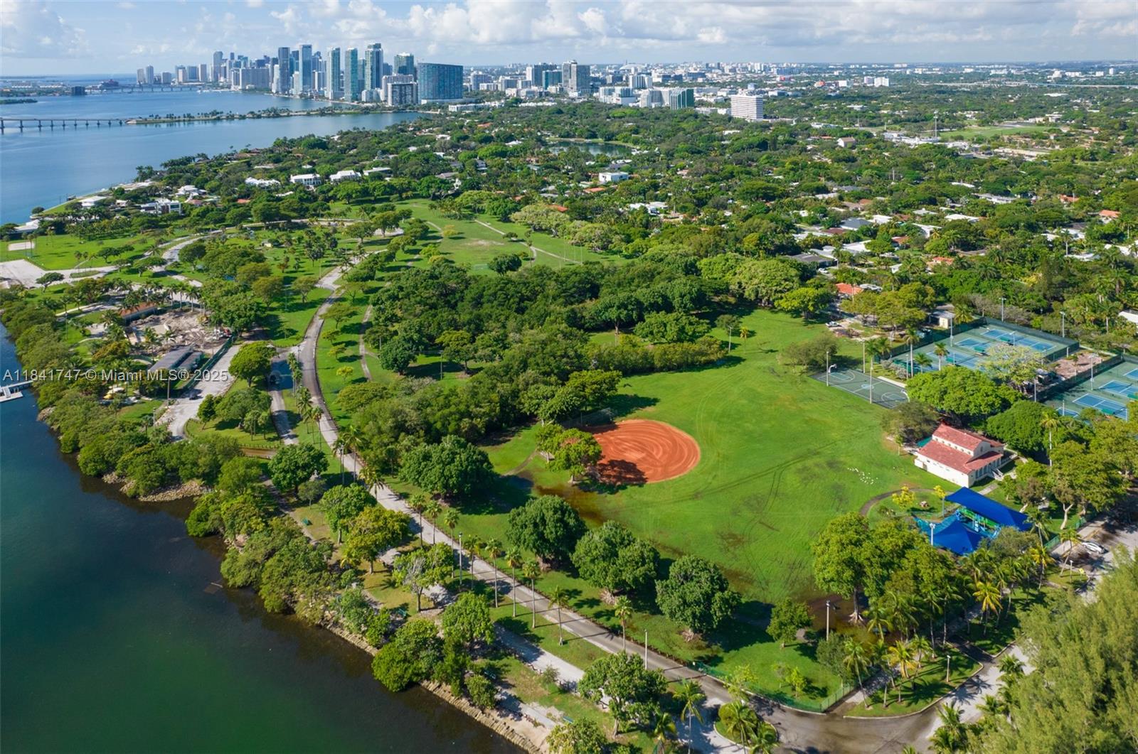 671 NE 57th St Miami, FL 33137