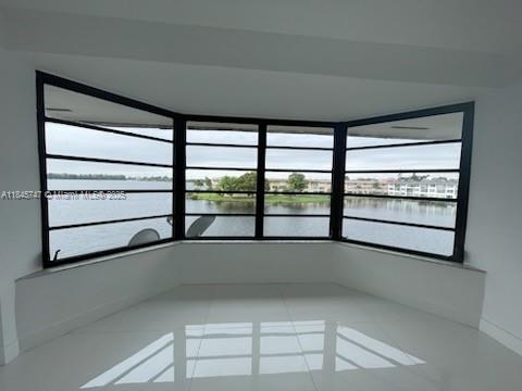 18900 NE 14th Ave #D308 Miami, FL 33179