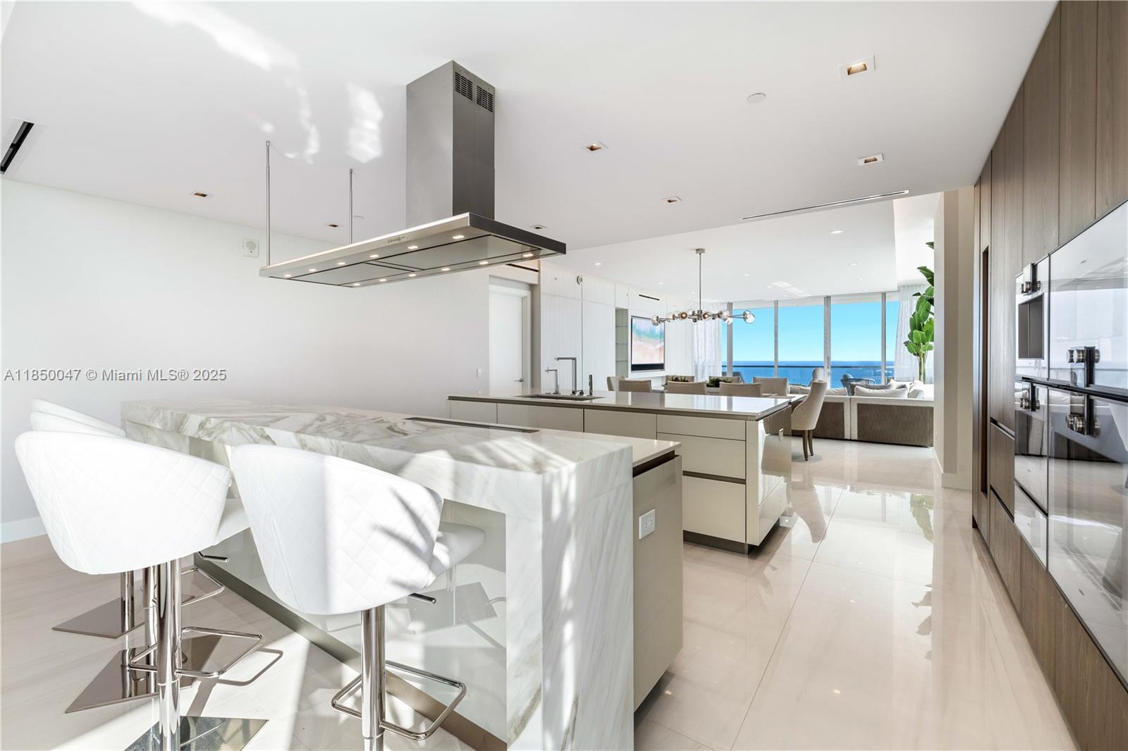image Turnberry Ocean Club11