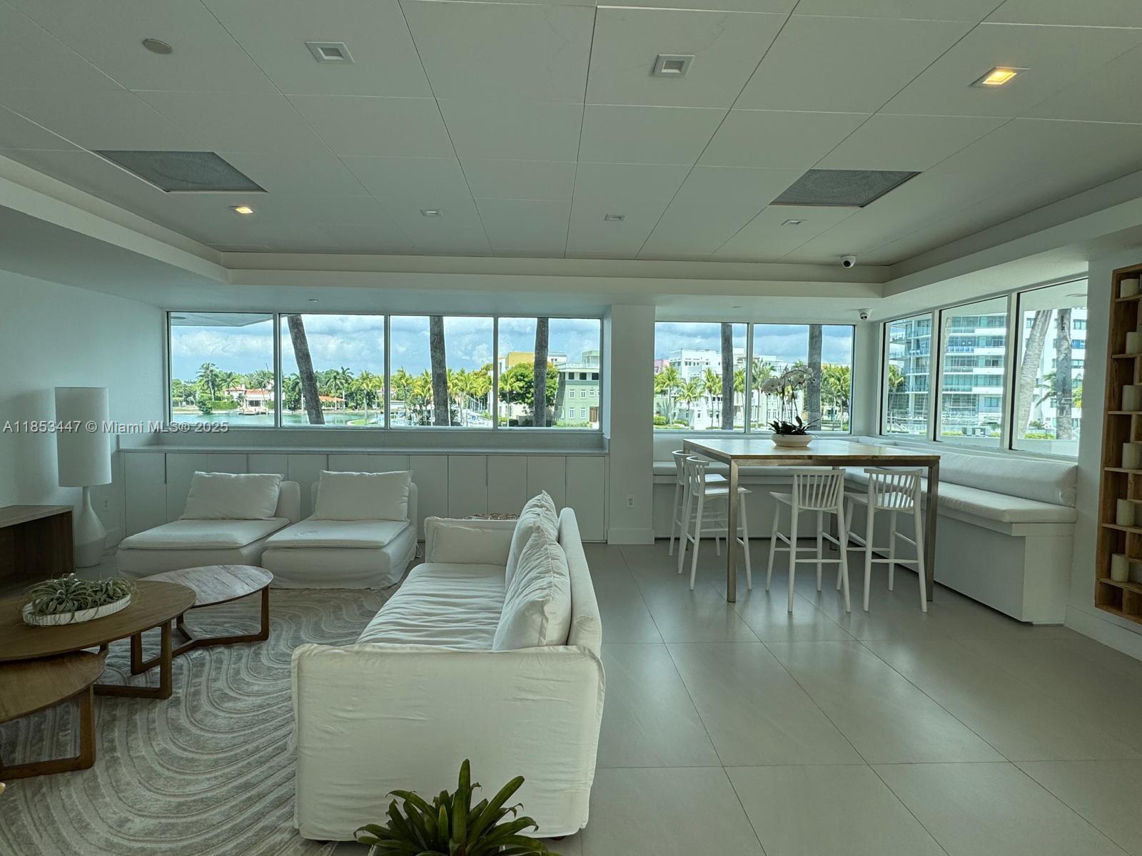 image The Grandview Condo10