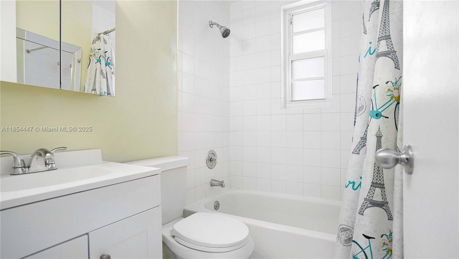 540 15th St #203,Miami Beach, FL 33139