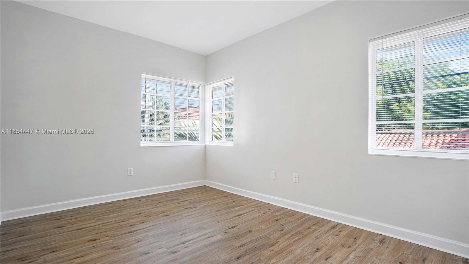 540 15th St #203,Miami Beach, FL 33139