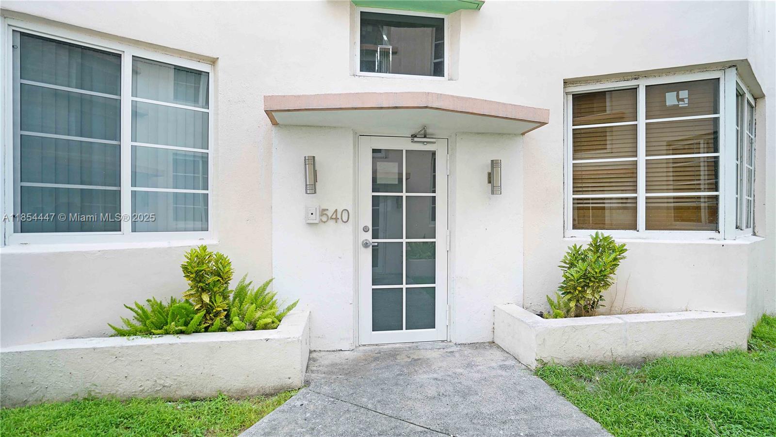 540 15th St #203,Miami Beach, FL 33139