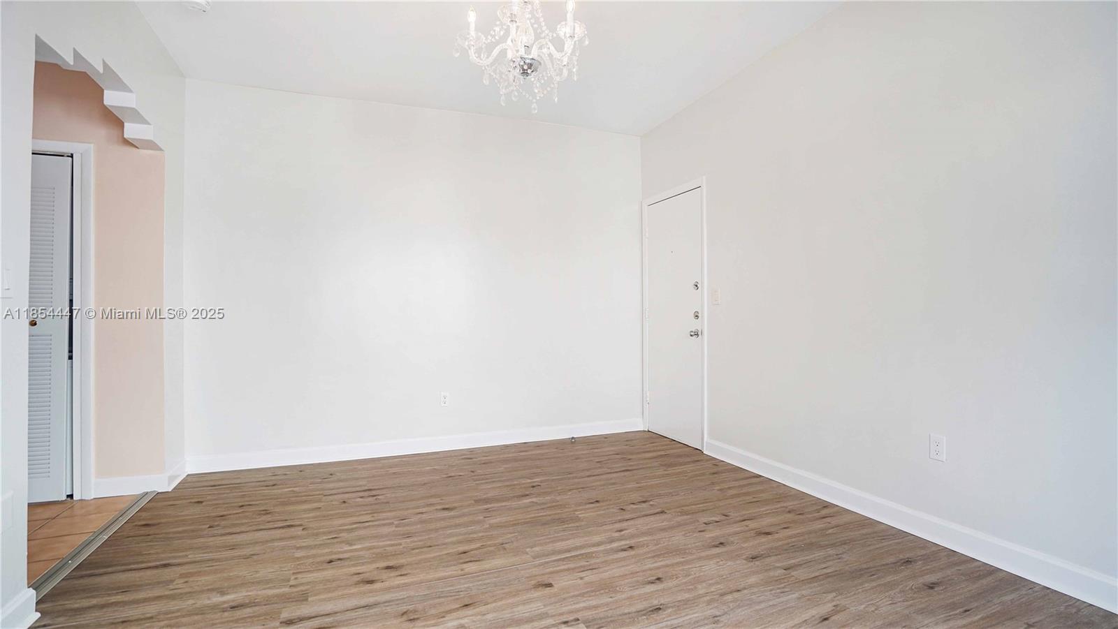 540 15th St #203,Miami Beach, FL 33139