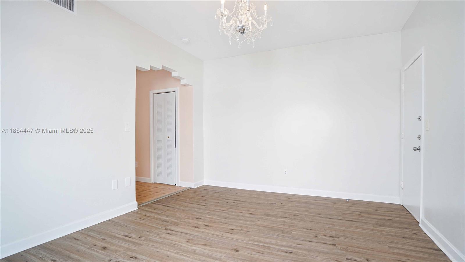 540 15th St #203,Miami Beach, FL 33139