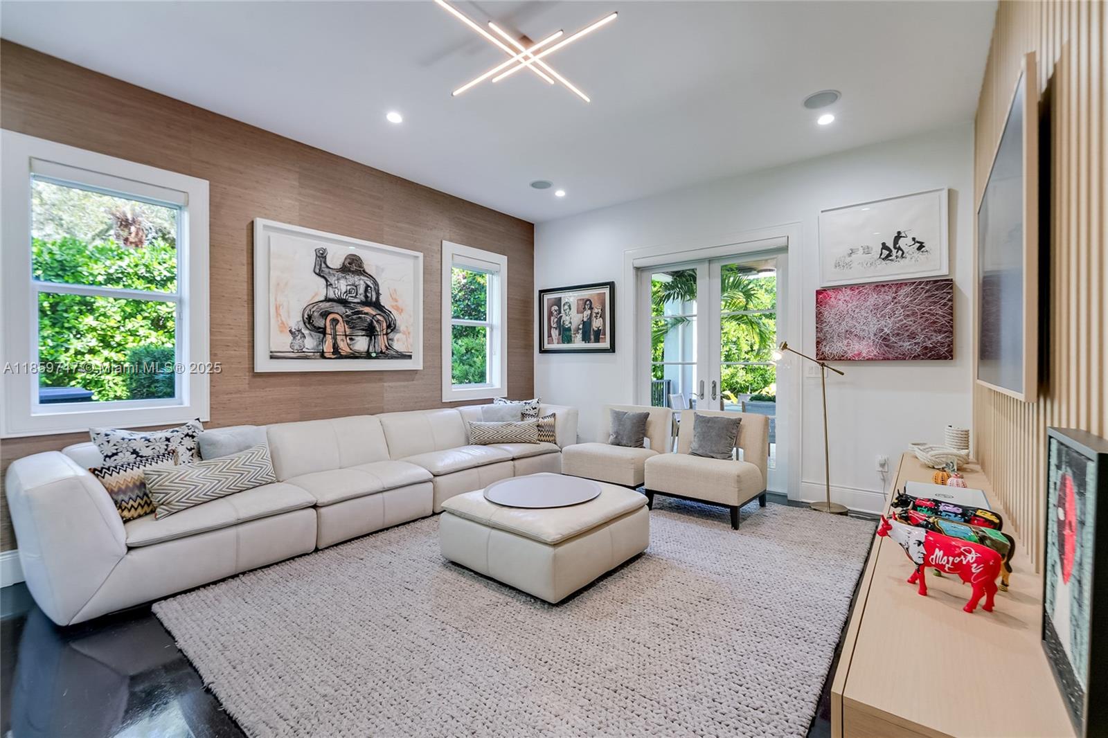 701 Bella Vis Ave Coral Gables, FL 33156