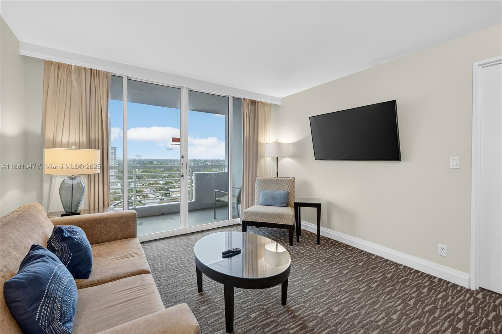 2670 E Sunrise Blvd #1005 Fort Lauderdale, FL 33304 2670 E Sunrise Blvd #1005 Fort Lauderdale, FL 33304
