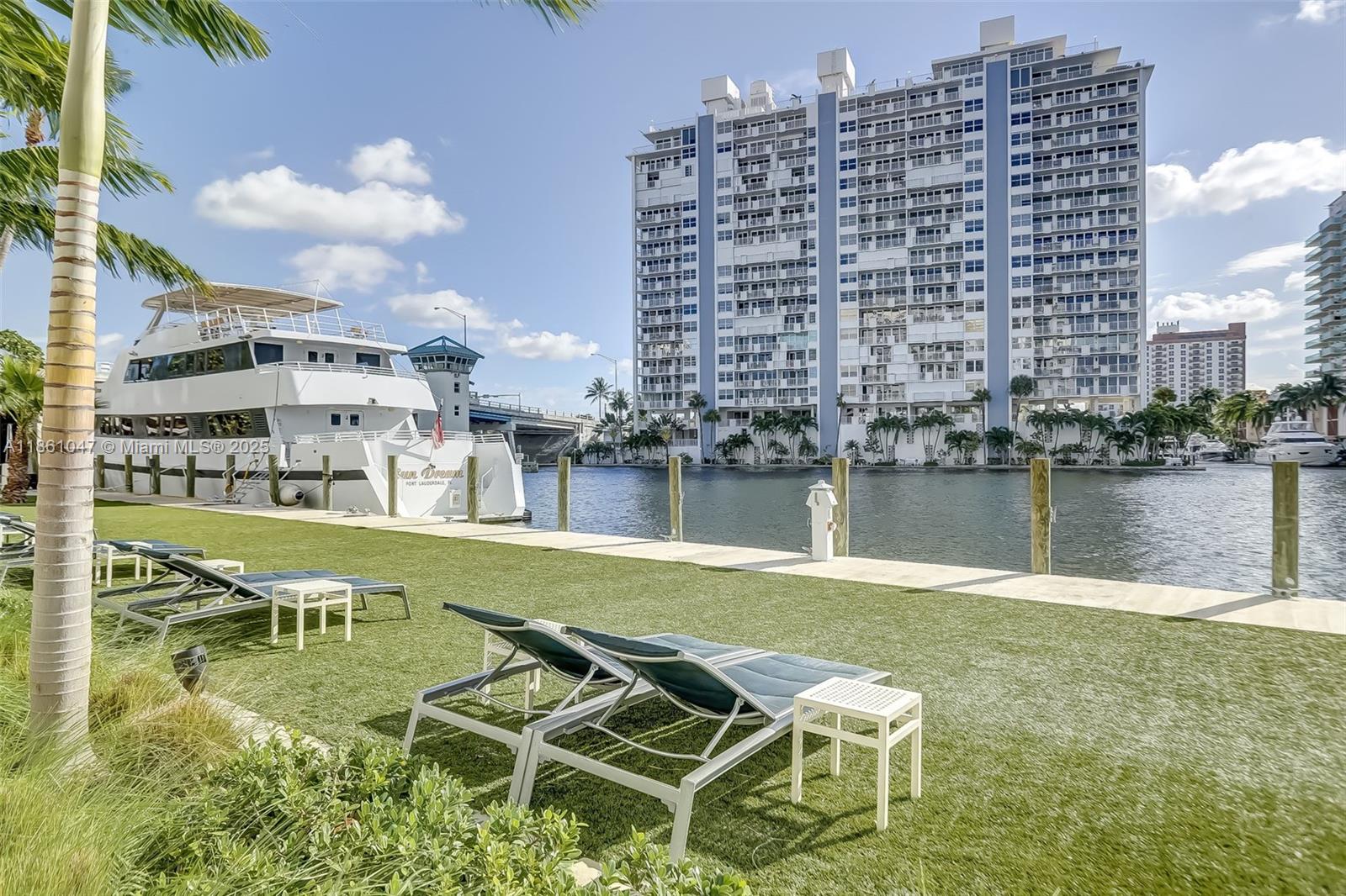 2670 E Sunrise Blvd #1005 Fort Lauderdale, FL 33304 2670 E Sunrise Blvd #1005 Fort Lauderdale, FL 33304