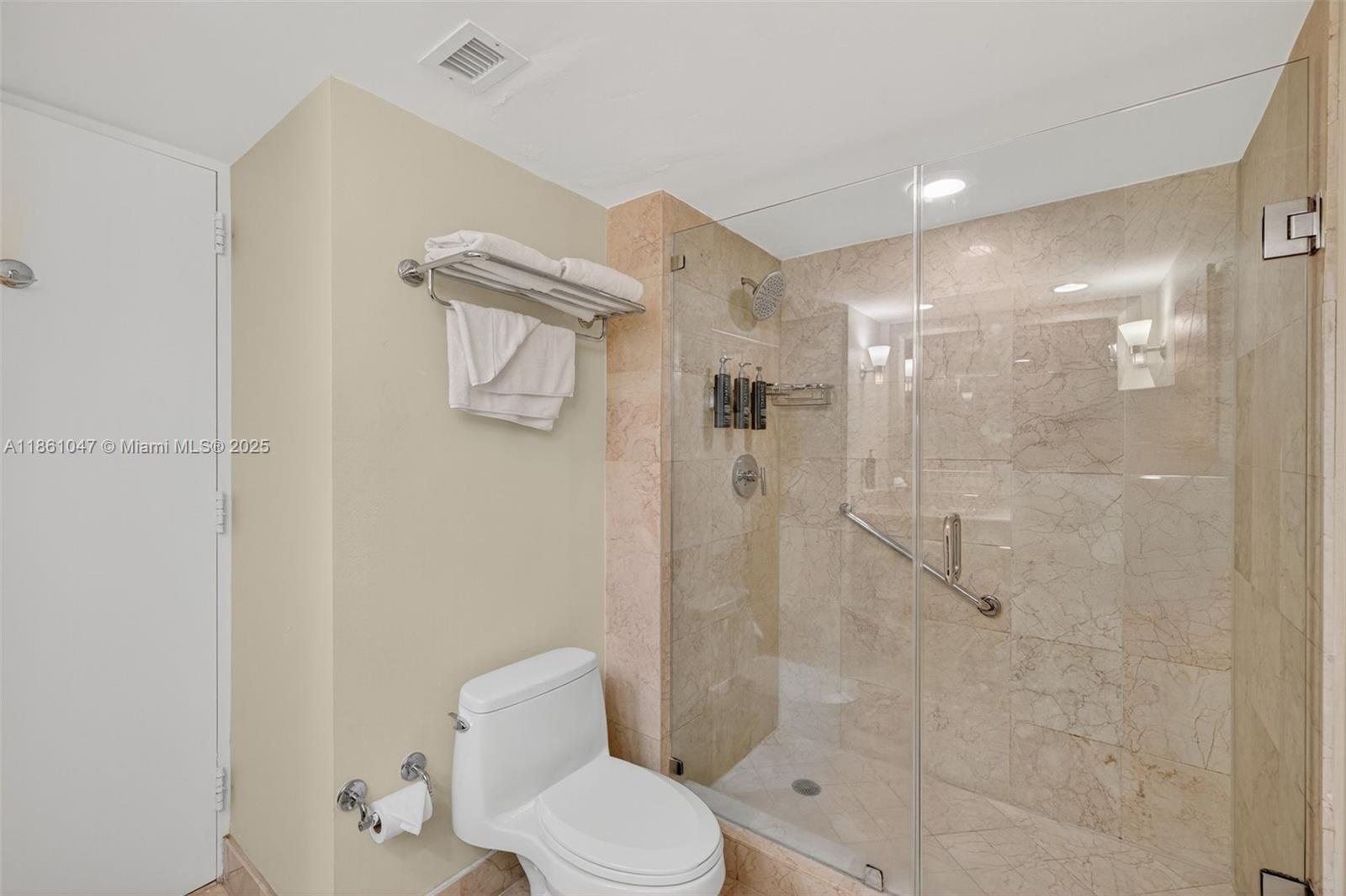 2670 E Sunrise Blvd #1005 Fort Lauderdale, FL 33304 2670 E Sunrise Blvd #1005 Fort Lauderdale, FL 33304