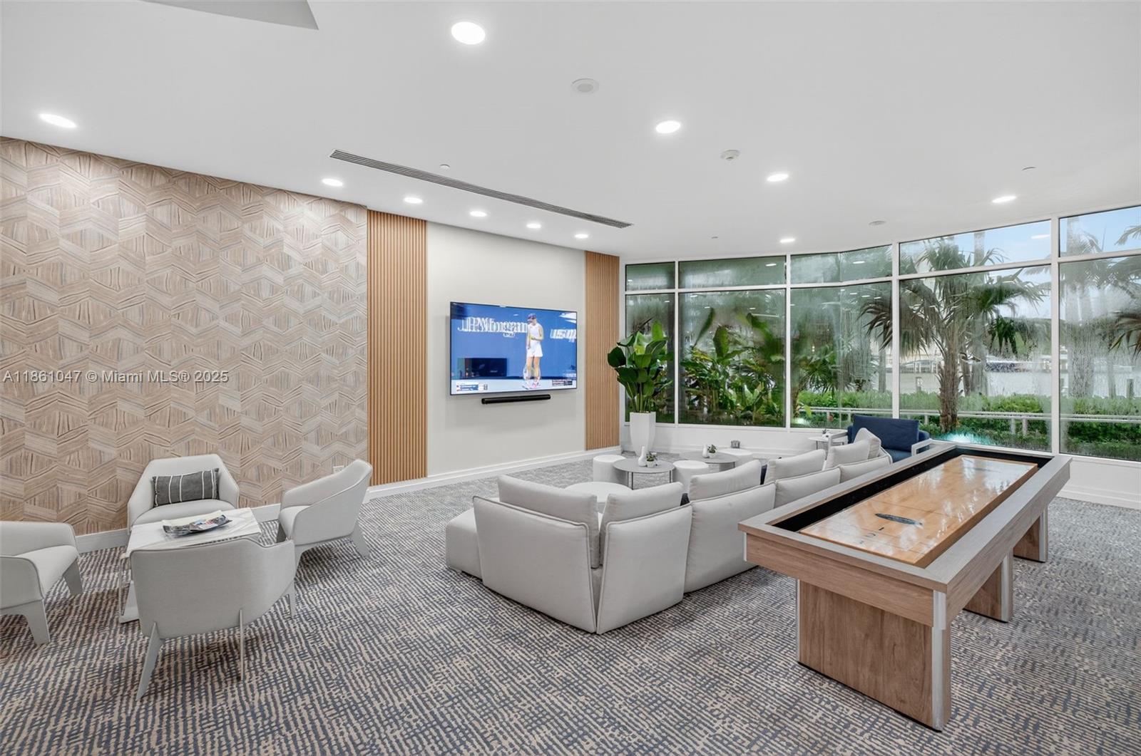 2670 E Sunrise Blvd #1005 Fort Lauderdale, FL 33304 2670 E Sunrise Blvd #1005 Fort Lauderdale, FL 33304