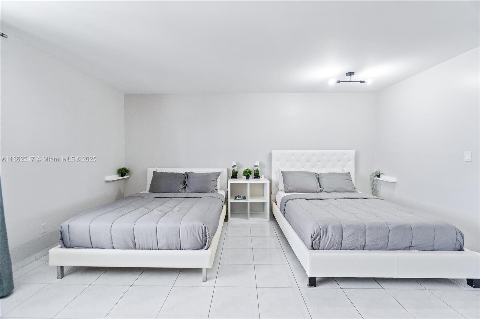 image THE DECOPLAGE CONDO6