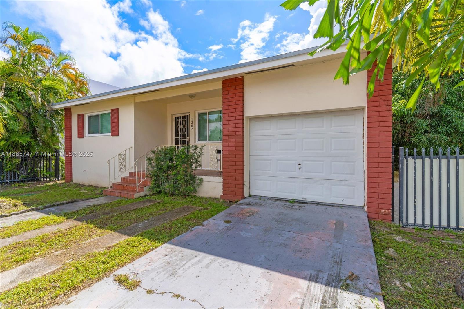 1282 NW 55th Ter