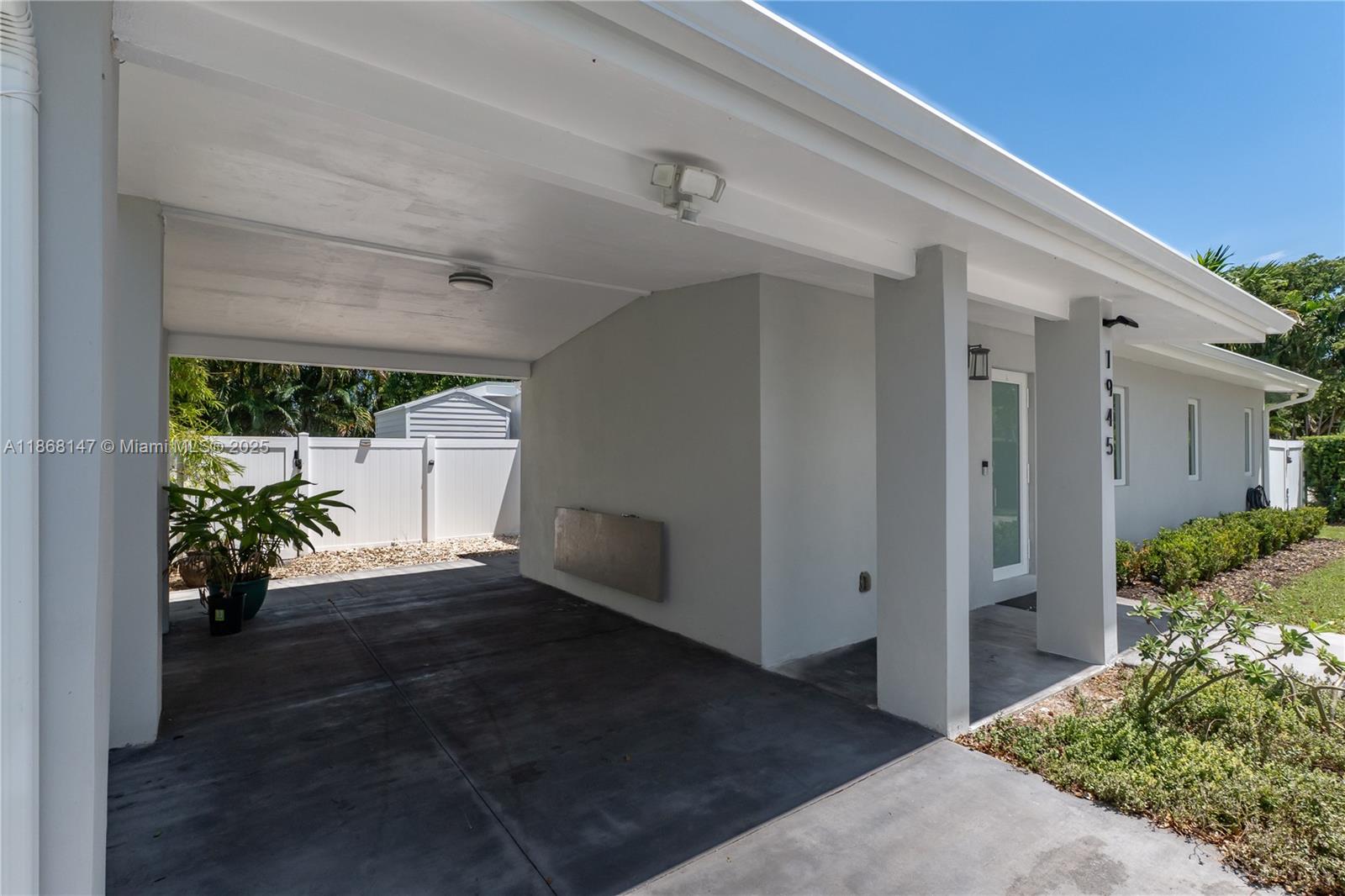 1945 S Hibiscus Dr North Miami, FL 33181