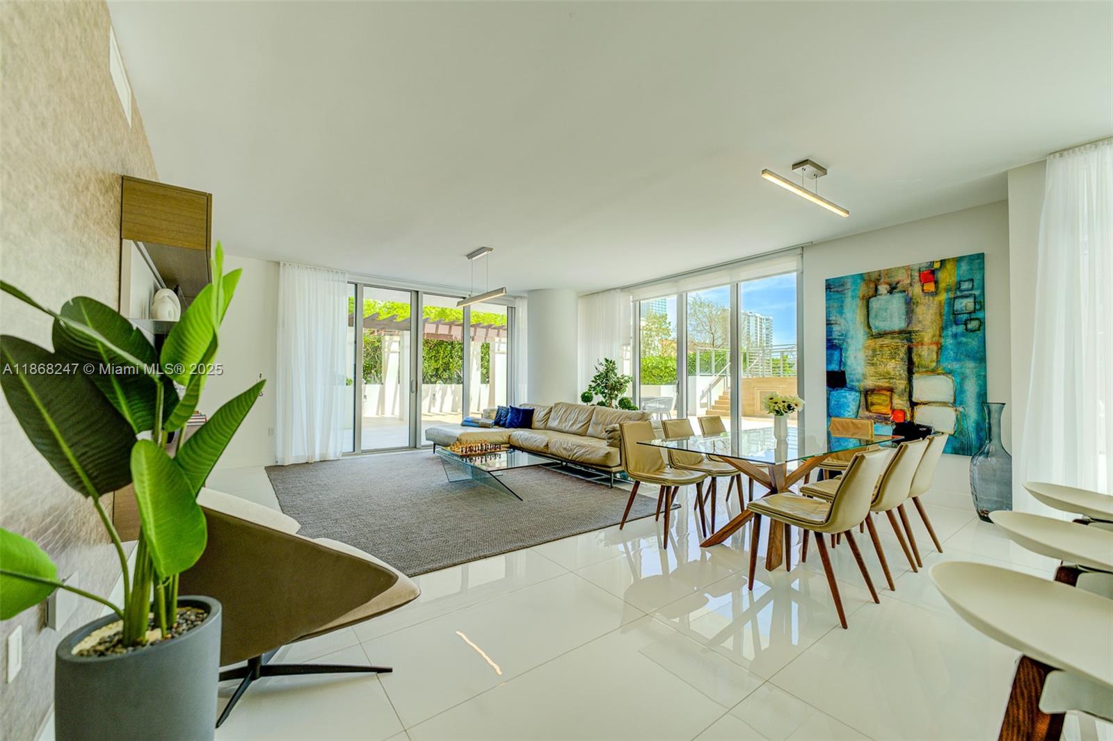 image Parque Towers Condo13